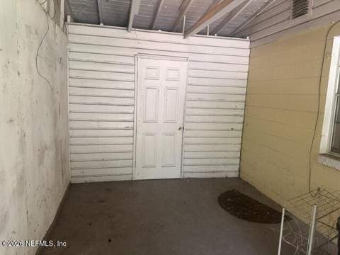 6335 Delacy Road, Jacksonville FL - photo 14 of 15