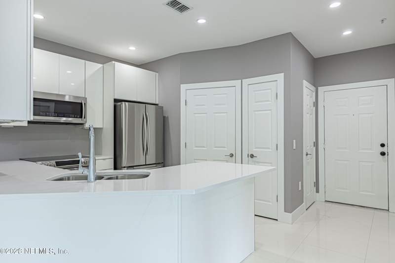 2 bedroom Condominium at 10961 Burnt Mill Road #1125, Reserve At James Island Lc, Jacksonville — photo 5