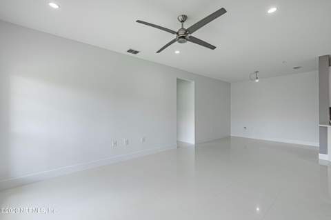 10961 Burnt Mill Road #1125, Jacksonville FL - photo 13 of 29