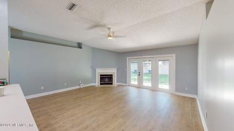 9357 Picarty Drive, Jacksonville FL - photo 15 of 48