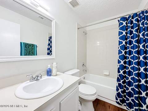 4042 Stillwood Drive, Jacksonville FL - photo 11 of 28