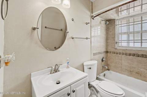 1030 Montego Bay Drive, Jacksonville FL - photo 13 of 14