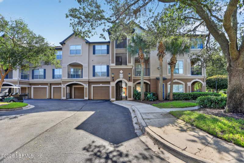 2 bedroom Condominium at 10961 Burnt Mill Road #414, Reserve At James Island Lc, Jacksonville — photo 4