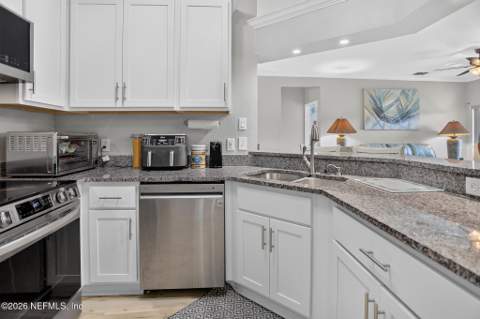 10961 Burnt Mill Road #414, Jacksonville FL - photo 7 of 32