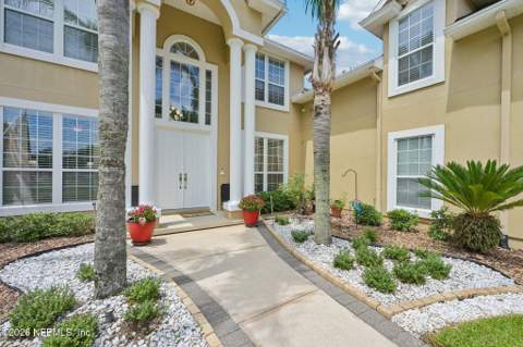 1642 Crooked Oak Drive, Orange Park FL - photo 7 of 100