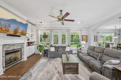 1642 Crooked Oak Drive, Orange Park FL - photo 16 of 100