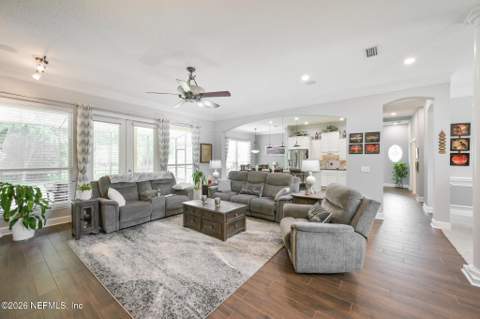 1642 Crooked Oak Drive, Orange Park FL - photo 17 of 100