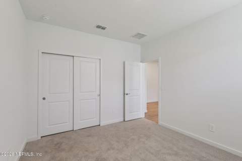 7325 Everett Forest Drive, Jacksonville FL - photo 17 of 23