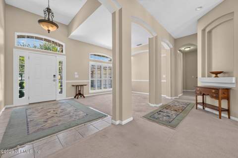 11032 S Royal County Drive, Jacksonville FL - photo 6 of 39