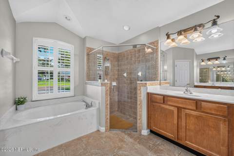 11032 S Royal County Drive, Jacksonville FL - photo 18 of 39