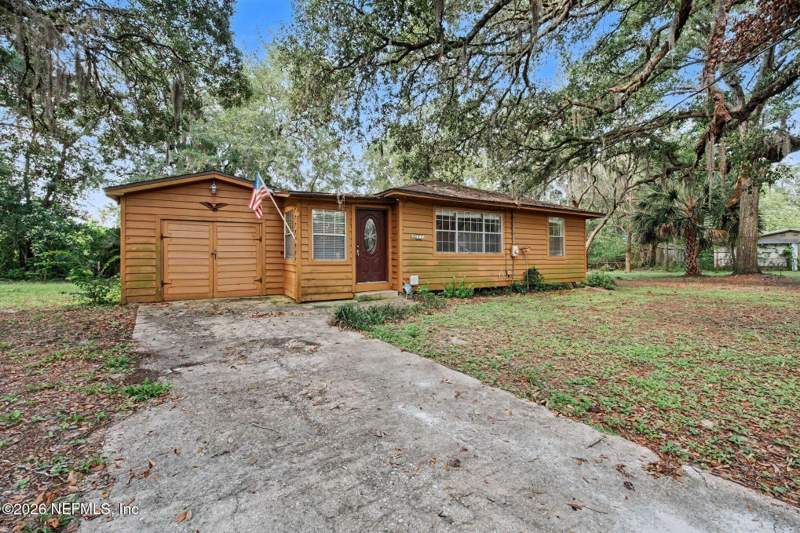 2 bedroom Single Family Residence at 118 Fields Avenue, Jacksonville, Jacksonville — photo 2