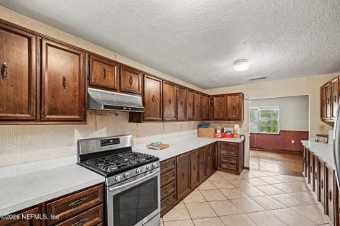 118 Fields Avenue, Jacksonville FL - photo 11 of 24