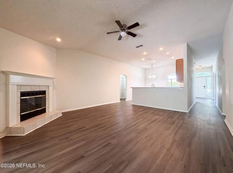 4 bedroom Single Family Residence at 8436 Staplehurst Drive, Watermill, Jacksonville — photo 3