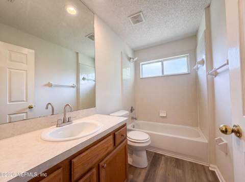 8436 Staplehurst Drive, Jacksonville FL - photo 19 of 22