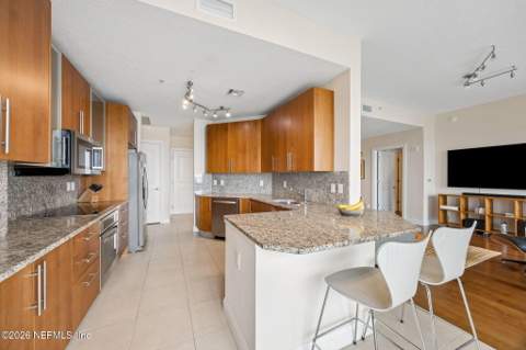 1431 Riverplace Boulevard #2007, Jacksonville FL - photo 18 of 122