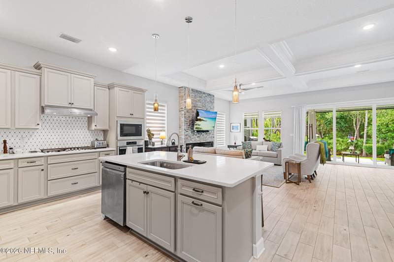 5 bedroom Single Family Residence at 537 Stone Ridge Drive, Twenty Mile At Nocatee, Ponte Vedra — photo 4