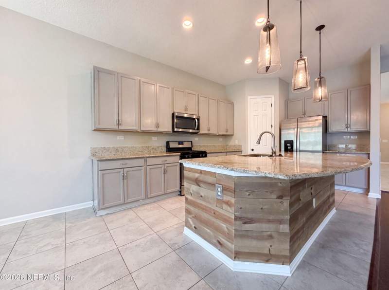 5 bedroom Single Family Residence at 316 Willow Lake Drive, Gran Lake, St. Augustine — photo 2
