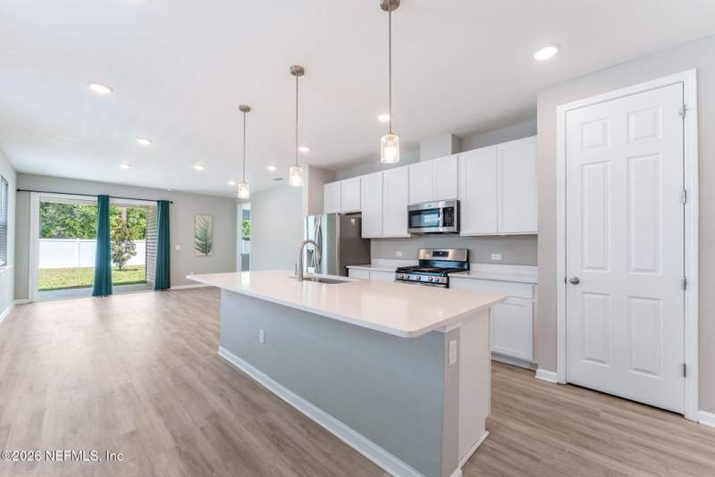 3 bedroom Single Family Residence at 8277 Marietta Still Drive, Marietta Estates, Jacksonville — photo 5