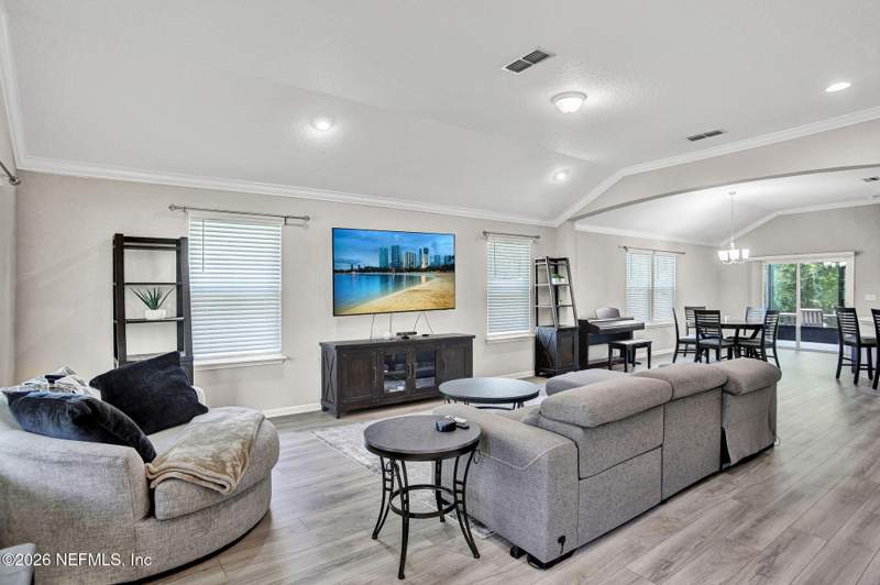 3 bedroom Single Family Residence at 157 Balmoral Castle Drive, Aberdeen, St. Johns — photo 5