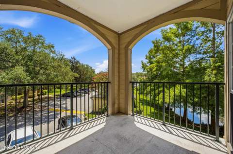 7800 POINT MEADOWS Drive #621, Jacksonville FL - photo 23 of 33