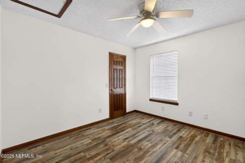 1305 Lake Asbury Drive, Green Cove Springs FL - photo 24 of 44