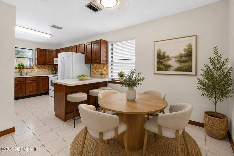 3 bedroom Single Family Residence at 1305 Lake Asbury Drive, Lake Asbury, Green Cove Springs — photo 5