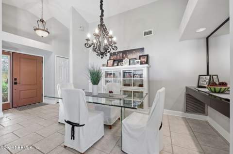 4582 Corrientes Circle, Jacksonville FL - photo 7 of 45