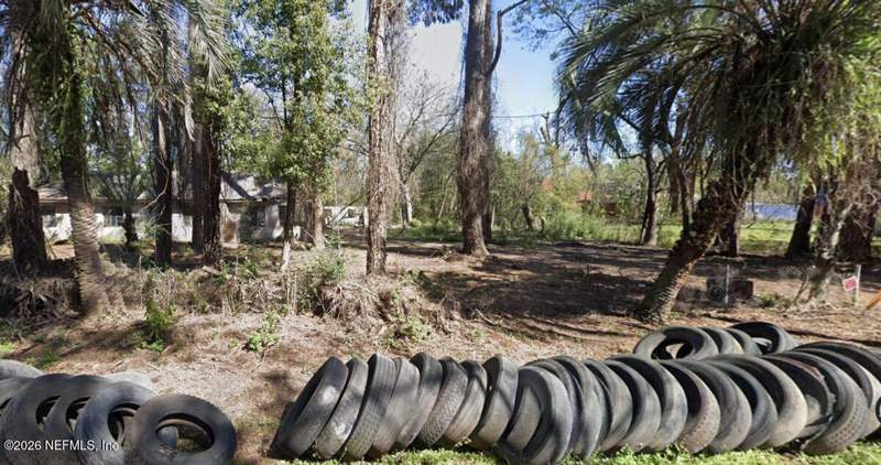 3 bedroom Single Family Residence at 1421 LANE Circle, Commissioners Plat, Jacksonville — photo 2