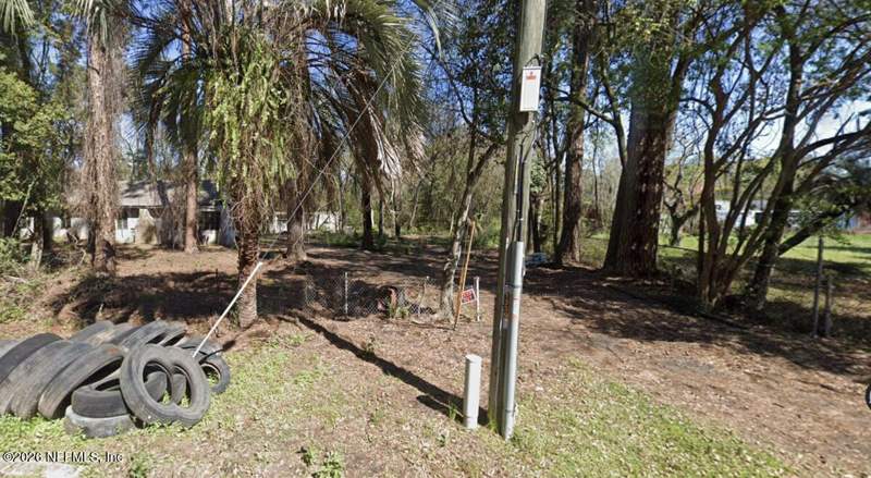 3 bedroom Single Family Residence at 1421 LANE Circle, Commissioners Plat, Jacksonville — photo 3
