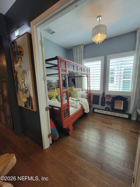 111 Crestway Lane, Jacksonville FL - photo 6 of 54