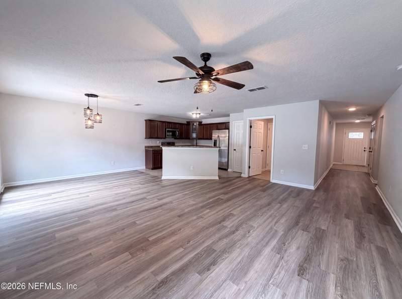 3 bedroom Single Family Residence at 7428 Sweet Rose Lane, Amandas Crossing, Jacksonville — photo 4