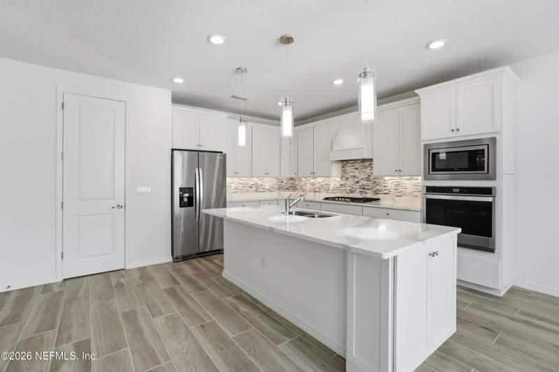 5 bedroom Single Family Residence at 424 Cedar Preserve Lane, Bannon Lakes, St. Augustine — photo 4