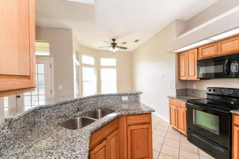 9837 Oxford Station Drive, Jacksonville FL - photo 9 of 21