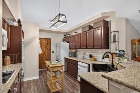 459 Charles Pinckney Street, Orange Park FL - photo 17 of 50