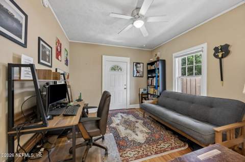 4642 Crescent Street, Jacksonville FL - photo 19 of 44
