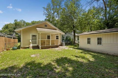 4642 Crescent Street, Jacksonville FL - photo 24 of 44