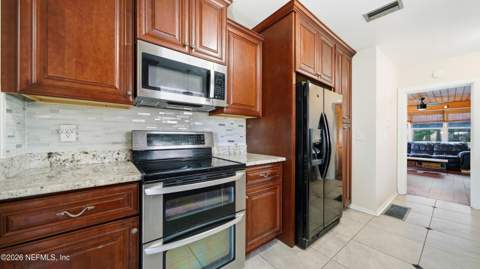 821 Old Hickory Road, Jacksonville FL - photo 17 of 68