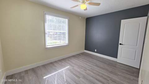 9049 Jackson Avenue, Jacksonville FL - photo 18 of 41