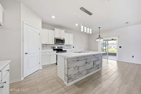 3512 Guppy Court, Jacksonville FL - photo 11 of 49