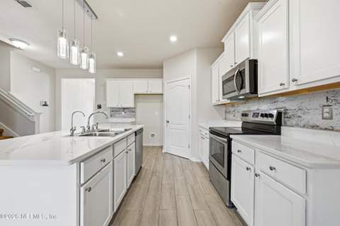 3512 Guppy Court, Jacksonville FL - photo 15 of 49