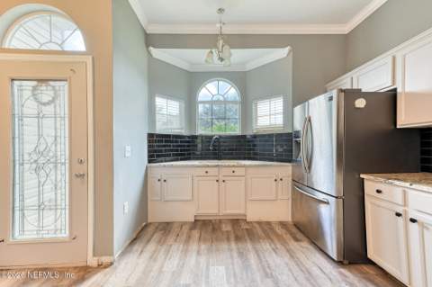 6304 Morse Oaks Circle, Jacksonville FL - photo 6 of 21