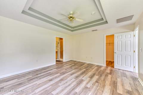 6304 Morse Oaks Circle, Jacksonville FL - photo 13 of 21