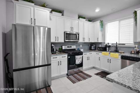 13259 Brookwater Drive, Jacksonville FL - photo 16 of 48