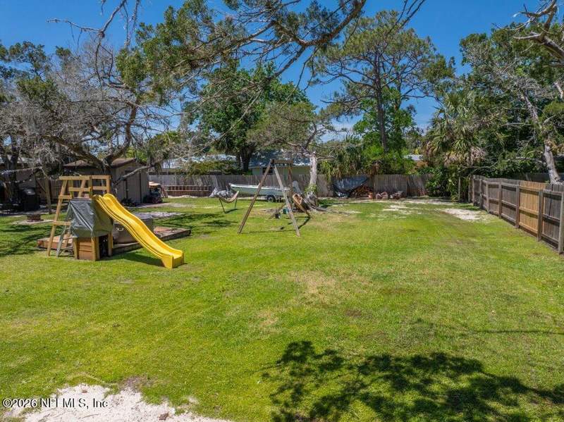 3 bedroom Single Family Residence at 204 Coquina Avenue, Davis Shores, St. Augustine Beach — photo 4