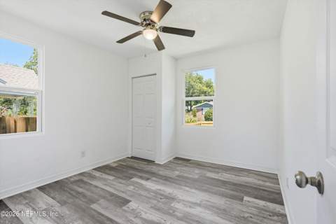 3756 Hunter Street, Jacksonville FL - photo 13 of 33