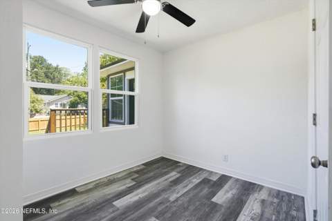 3756 Hunter Street, Jacksonville FL - photo 17 of 33