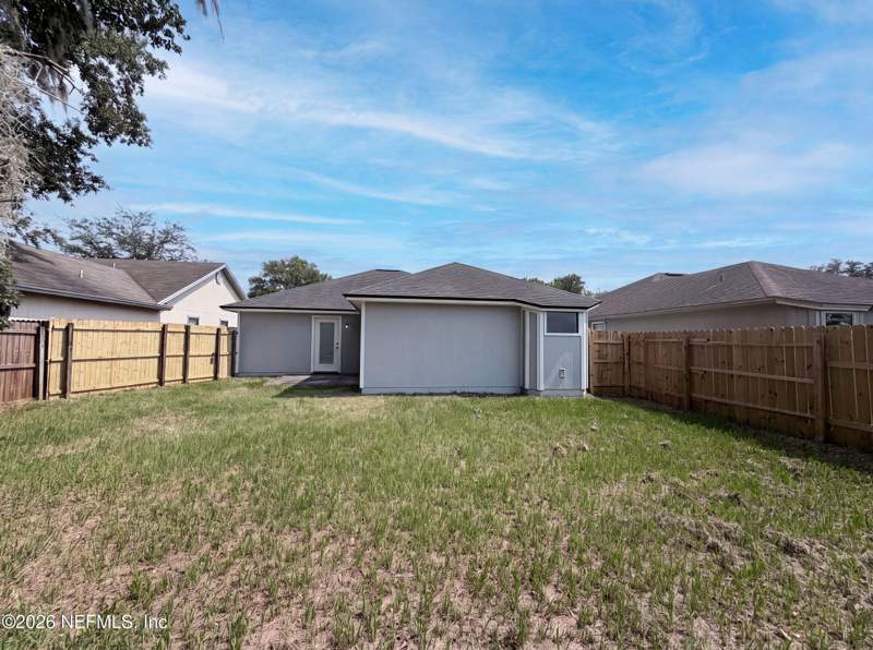 3 bedroom Single Family Residence at 1708 Ashwood Circle, Summerleaf, Middleburg — photo 5