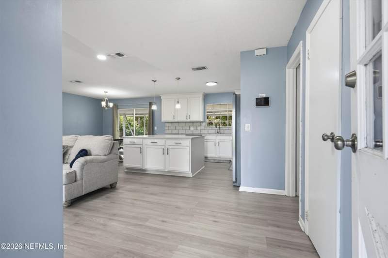 3 bedroom Single Family Residence at 9744 Sappington Avenue, Fairview Pines, Jacksonville — photo 4