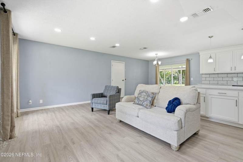 3 bedroom Single Family Residence at 9744 Sappington Avenue, Fairview Pines, Jacksonville — photo 5