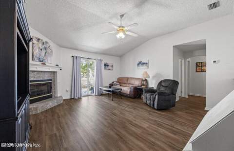 2303 Ravines Lakes Road, Middleburg FL - photo 13 of 38